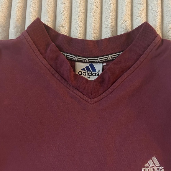 Adidas Red V-Neck 90’s Vintage Long Sleeve Thick Shirt - Picture 4 of 9